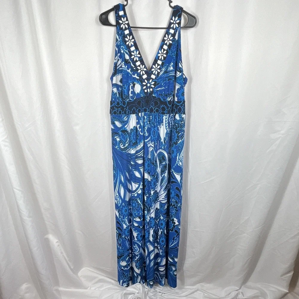 Style&co.  Size 0X Maxi Dress Paisley Beaded Blue White Black Sleeveless V-Neck‎